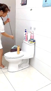 Rak Penyimpanan di Atas Closet & Rak Dinding Kamar Mandi