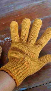 ถุงมือ ถุงเท้าพระ