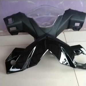 Batok kepala depan belakang plus mika speedometer km Honda Beat karbu hitam 2008 2012