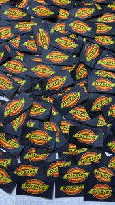 Isi 12 Pcs Dickies woven label uk 45 X 25 / woven rajut full premium