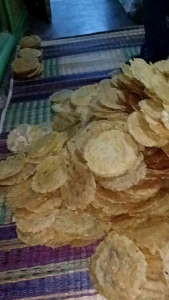 kerupuk singkong (kicimpring/enye)1o pcs