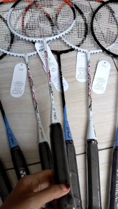 RAKET BADMINTON YONEX MODEL LANGSUNG BONUS TAS GRIP