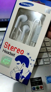 Handsfree Samsung Galaxy100% Berkualitas Headset HALLO Suara Jernih Super Bass