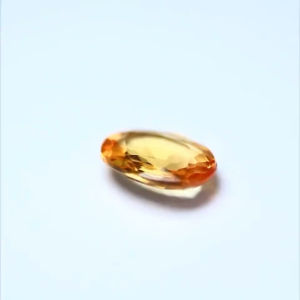 2.05 cts(การัต) บุษราคัม เเท้  พลอยแท้. Natural Yellow Sapphire  | UH-0005 | 3699฿