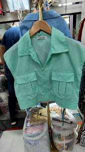 BLOUSE CANTIK CARGO CROP TOP IMPORT BANGKOK (Ld 96cm)