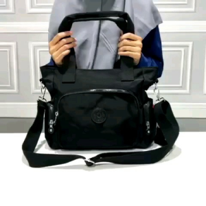 TAS SELEMPANG WANITA TAS KP 2453 TAS HAND BAG WANITA TAS NYLON WANITA IMPORT BEST SELLER TERBARU BISA BAYAR DITEMPAT.!!!!