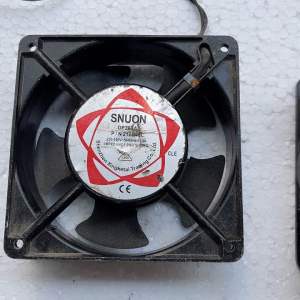 Quạt máy hàn - quạt thông gió 220v kích thước 12 x 12 cm