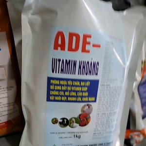 ADE-VITAMIN KHOÁNG bổ sung đầy đủ các vitamin acid amin khoáng chất thiết yếu ngừa yếu chân bại liệt chống còi mổ lông cắn đuôi tạo mã đẹp cho thú cưng