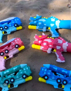 Súng nước khủng long áp lực hoạt hình 36cm dung tích 600ml cho bé yêu chơi nước