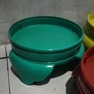 tebok PVC plastik sangkar burung kicau sangat tebal tida mudah pecah ukuran bulat 24cm ketenalan 5 m