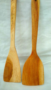 Spatula Kayu Sutil Tahan Panas Sudip Mahoni