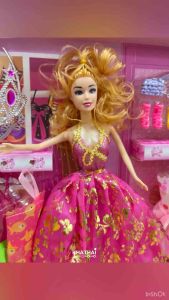 ตุ๊กตาแต่งตัว ตุ๊กตาเจ้าหญิง ขยับแขน ขยับขาได้ มีชุด 8 ชุด รางเท้า3คู่ เครื่องประดับมากมาย RP-834B-3