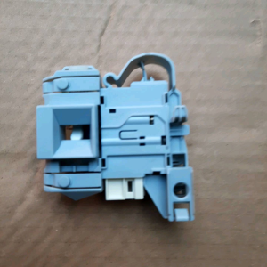 Door lock / switch mesin cuci Electrolux tipe EWF10843  EWF 80743 EWF 85747