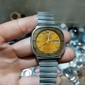 Đồng hồ Citizen 12 hạt xoàn zin cổ bản hiếm Đồng Hồ Kim Loại Chống Nước 30M Đồng Hồ Vuông Bo Góc Stainless Steel - Lazada