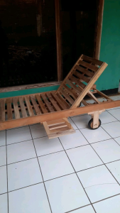 kursi longer pantai kayu jati kursi bangku santai kolam renang pantai dan taman villa