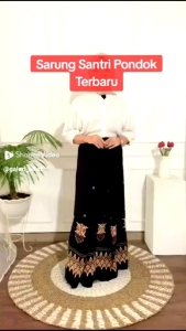 Sarung Santri Putri Goyor: Pilihan Terbaik untuk Acara