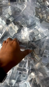 Klem standar tengah khusus Vespa PTS spesial untuk diameter pipa 19mm