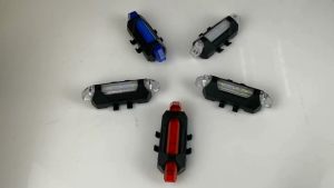 LAMPU SEPEDA BELAKANG USB CHARGE