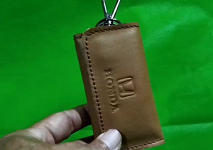 Gantungan Kunci Kulit Asli Karakter Mobil / Gantungan Kunci Kulit Asli Lipat 3