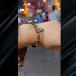 หินไทเกอร์อายส์ (Tiger’s Eye) หินแห่งความร่ำรวย ดึงดูดโชคลาภ เงินทอง ให้แก่ผู้ครอบครองค