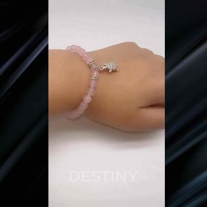 { มีของแถม } กำไล หินแท้ หินนำโชค หินมงคล โรสควอตซ์ (Ross Quartz) ประดับจี้เต่า หินแห่งความรัก เมตตามหานิยม เสริมเสน่ห์