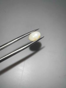 2640-ĐÁ SAPHIA TRẮNG PHỚT VÀNG ( THIÊN NHIÊN ) KHÔNG XỬ LÝ.