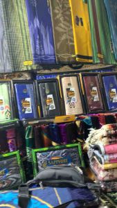 Sarung Tenun Wadimor kombinasi motif Padangacehnusantarabukit tinggi Manise bahan lembut nyaman saat di pakai Ukuran 100x130Cm