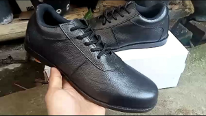 sepatu kulit pria casual kerja harian kuliah sekolah brodo pendek