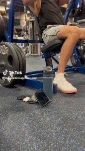 Magnetic gym bag กระเป๋าออกกำลังกายแบบแม่เหล็ก