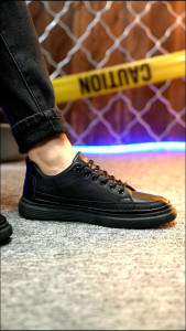 Sepatu Sneakers Casual Terbaru Style Pria Wanita V91 Full Black Sepatu Sekolah Cowok