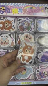 Hộp Nhựa Sticker Baby Three Khay 36 hộp Baby Three Nhiều Mẫu Thỏ Thị Trấn 12 Con Giáp Năm Mới Dễ Thương Giy Diy