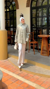 Kemeja Wanita Oversize Loise Shirt by Mdly