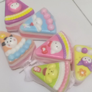 Mainan Squishy Pizza Sanrio: Kenali & Nikmati