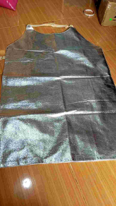 Apron Aluminized Celemek Tahan Panas Api  apron alumunium foil Alu munized safety panas api dan cairan