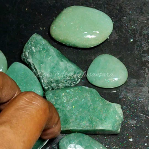 Bongkahan Aventurine / Batu Aventure High Quality