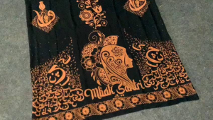 Terlaris! Sarung Batik Santri Wanita & Aktivitas Lainnya