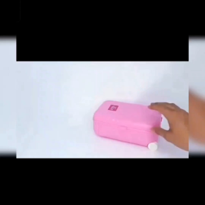 Mainan Make Up Koper Rias Anak / Set Perlengkapan Dandan Kutek Manikur Karakter