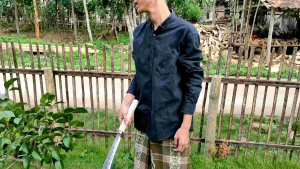 Arit & Congobaja Perpotong Kayu & Bambubabat Rumput