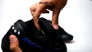 [PROMO TERBATAS] EMOE- BUBBLE- BLACK Sneakers Pria Wanita Sepatu Kasual Hitam Biru Elegan Shoes Karet Terlaris Kekinian