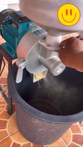 เครื่องโม่บดละเอียด(ใบบดหิน)การันตีมีอะไหล่ทุกชิ้นเครื่องที่สั่งกับทางร้าน มีรับประกันสินค้า