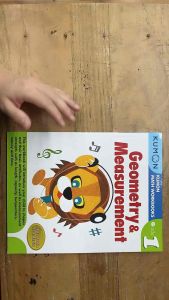 Kumon Math Workbooks Grade 1 - Geometry & Measurement