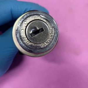 A100SR สวิทซ์กุญแจซูซูกิ A100SRA100SS A80P (R-94.63)