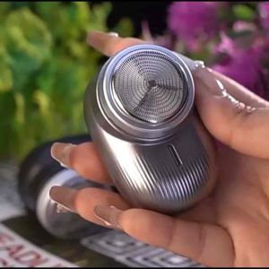 (Ready stock)✅ New Style Electric Mini Shaver For Men Rechargeable Sortable Shaver Waterproof Razor