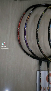 RAKET BADMINTON HUNDRED SHADOW LITE