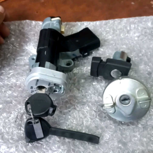 Bộ Ổ khóa Lead  110  SCR 110 Chính Hãng