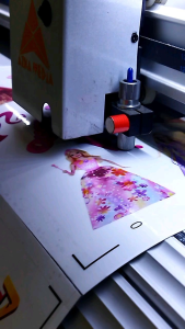 BARBIE QUEEN Sticker Dinding size 9 cm Vinyl White Waterproof