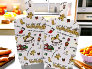 DaVee I Hangable serving board Christmas mini cutting board Fruits Bread cake Outdoor Camping Food Cutting Board Non-slip and light chopping board