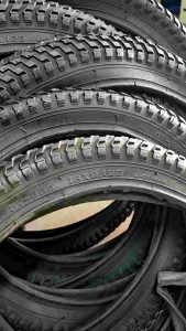 18x2.125 BIKE TIRE (57-355) AND 18X1.75 INTERIOR COMPATIBLE TO 18X2.125 TIRE ORIG LEO TIRE &TUBE ACTUAL PHOTO LEGIT LEO TIRE FAST SHIPPING