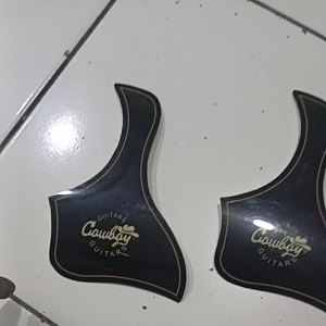 Pickguard Beskemer Stiker Pelindung Body Gitar Akustik Cowboy Cutway
