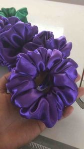 ยางรัดผม ยกแพ็ค 10 อัน คละสีแจ้งผ่านแชทค่ะลูกค้า